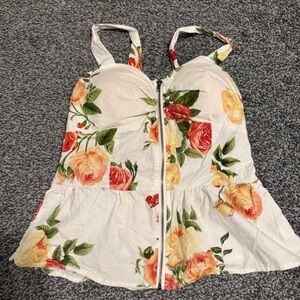 Floral Top with Zipper